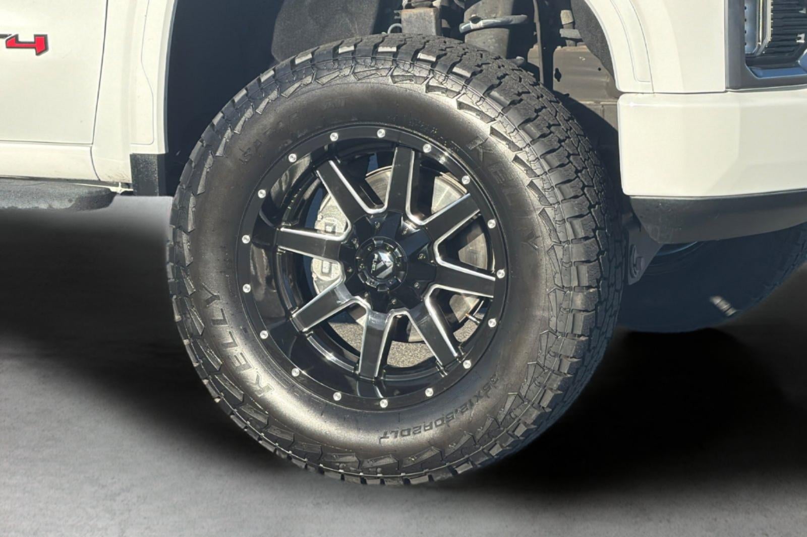 2022 GMC Sierra 1500 Limited AT4