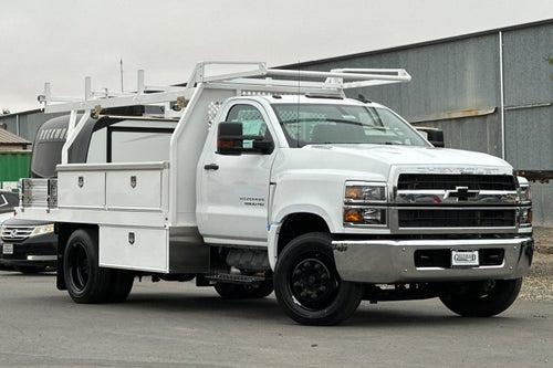 2023 Chevrolet Silverado 5500 HD Work Truck