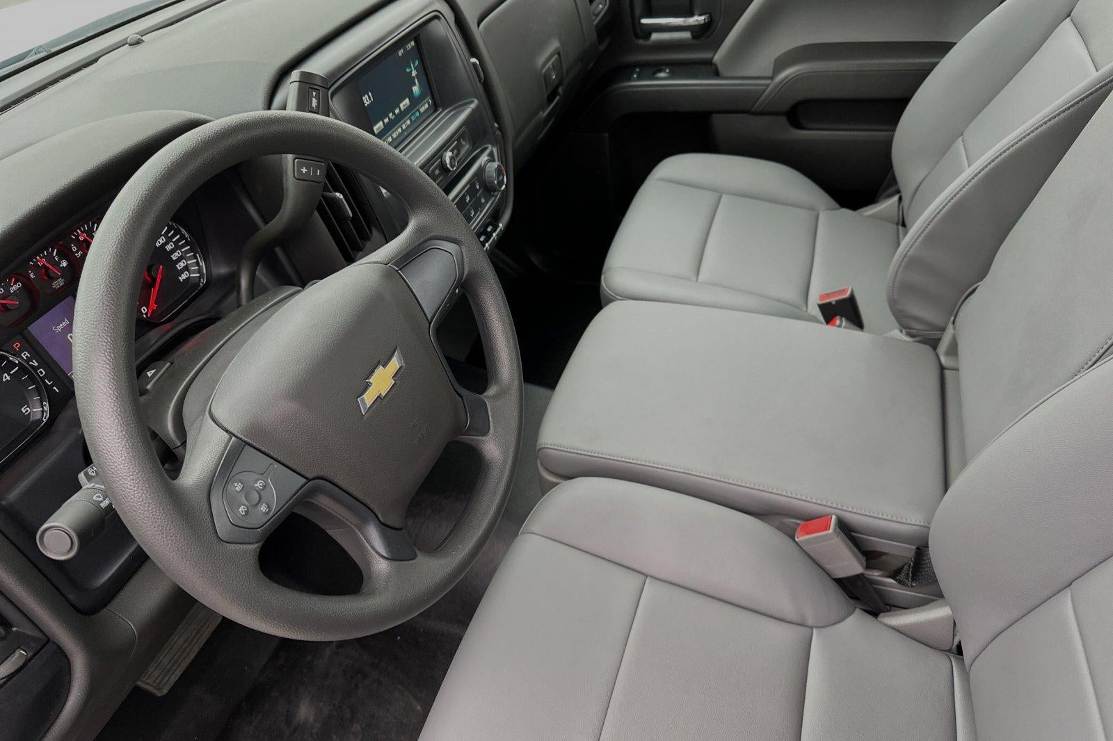 2023 Chevrolet Silverado 5500 HD Work Truck