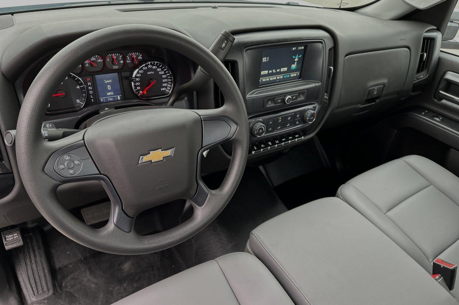 2023 Chevrolet Silverado 5500 HD Work Truck