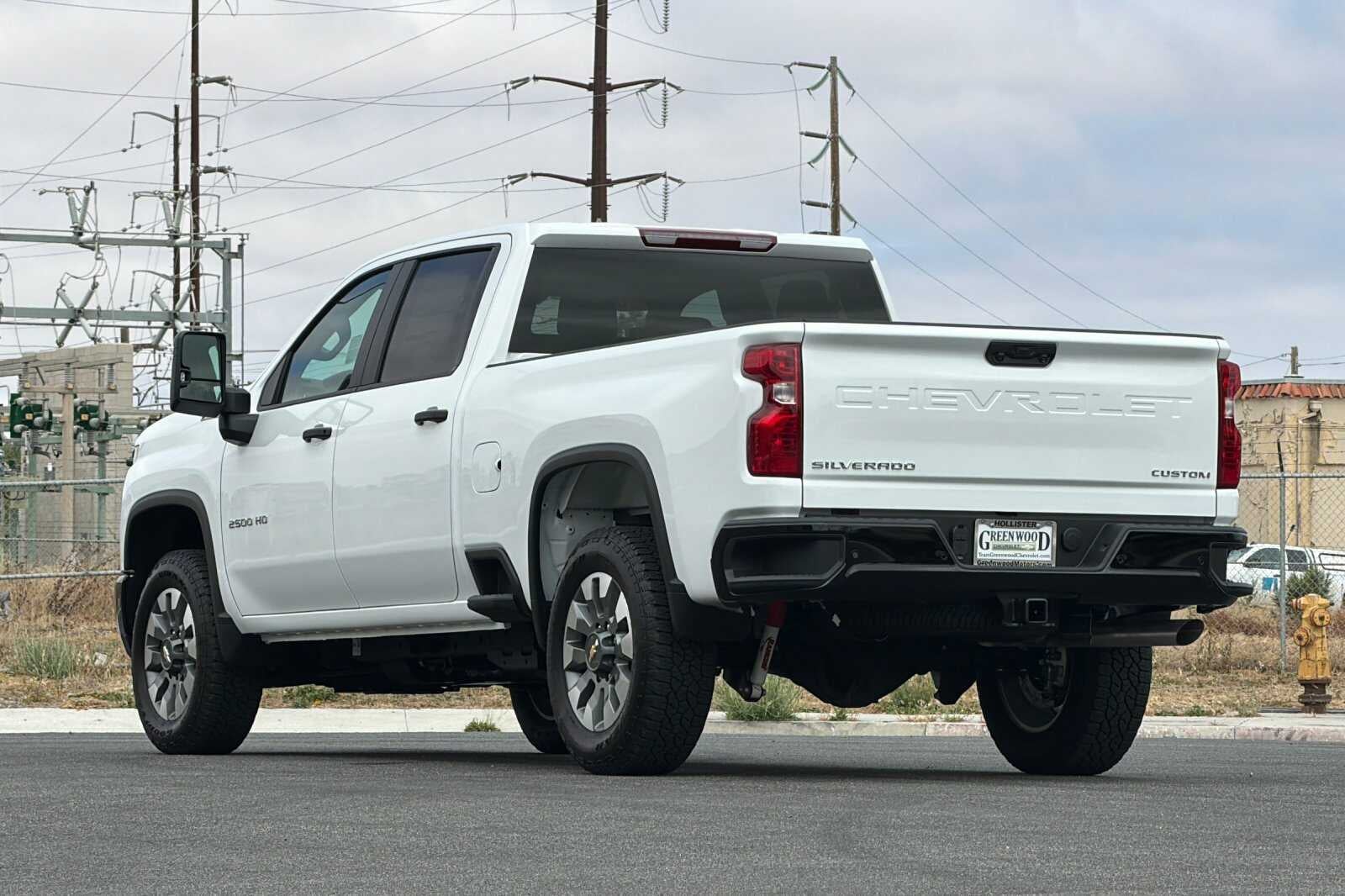 2026 Chevrolet Silverado 2500 HD Custom