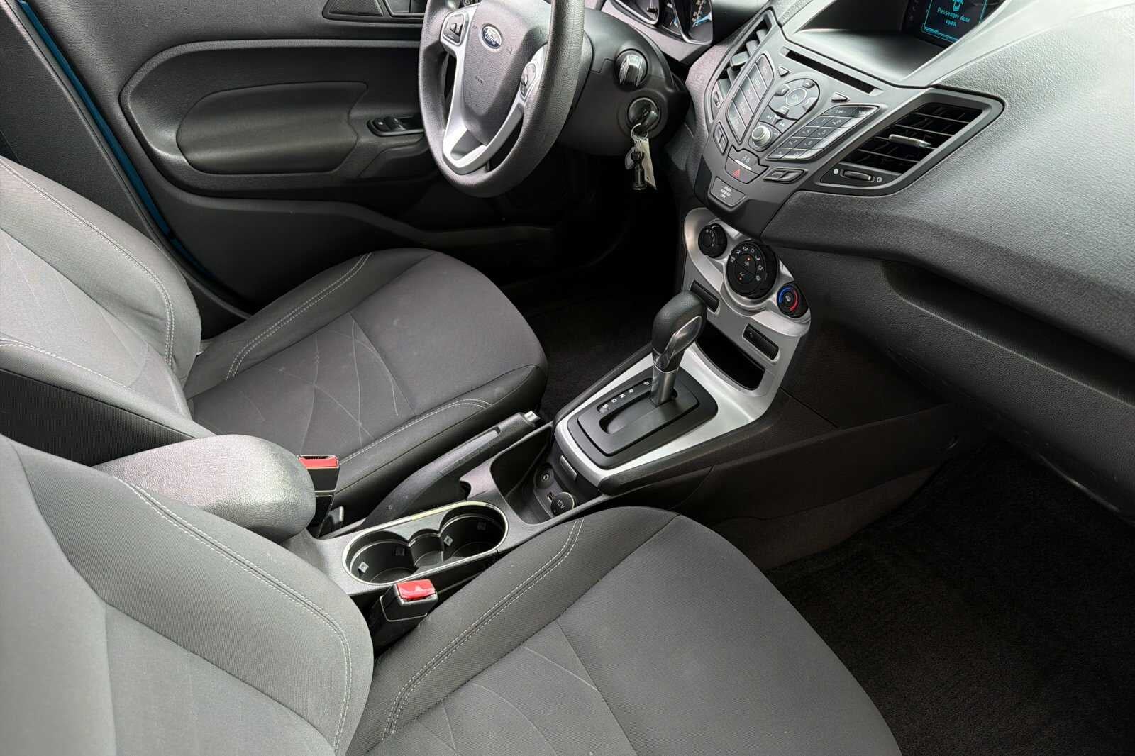 2017 Ford Fiesta SE