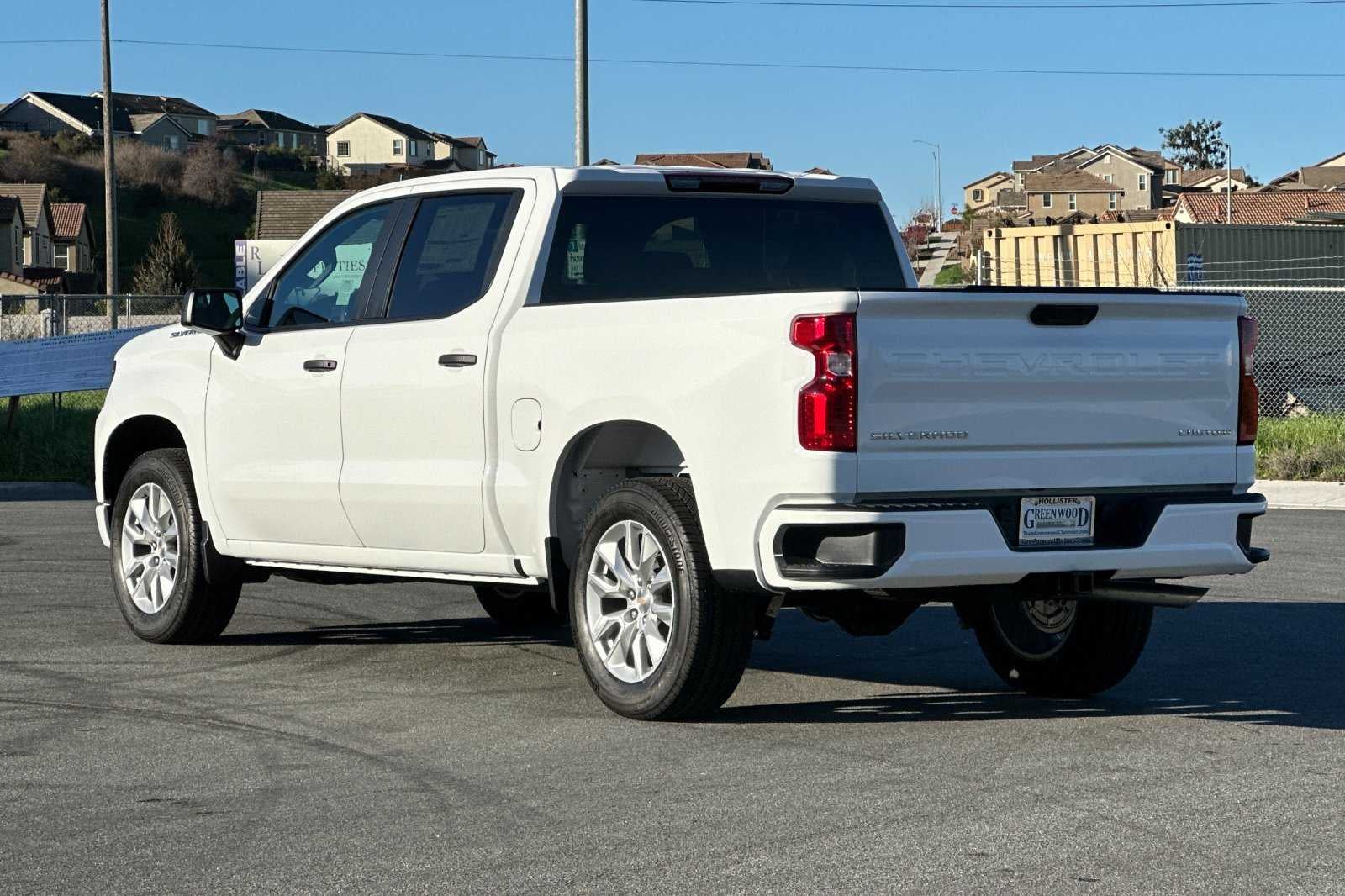 2026 Chevrolet Silverado 1500 Custom