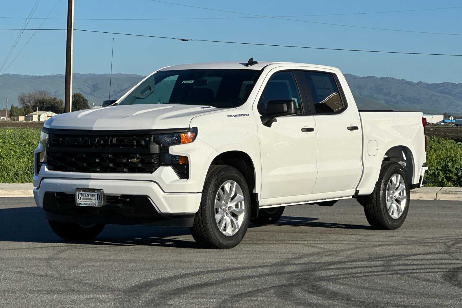 2026 Chevrolet Silverado 1500 Custom