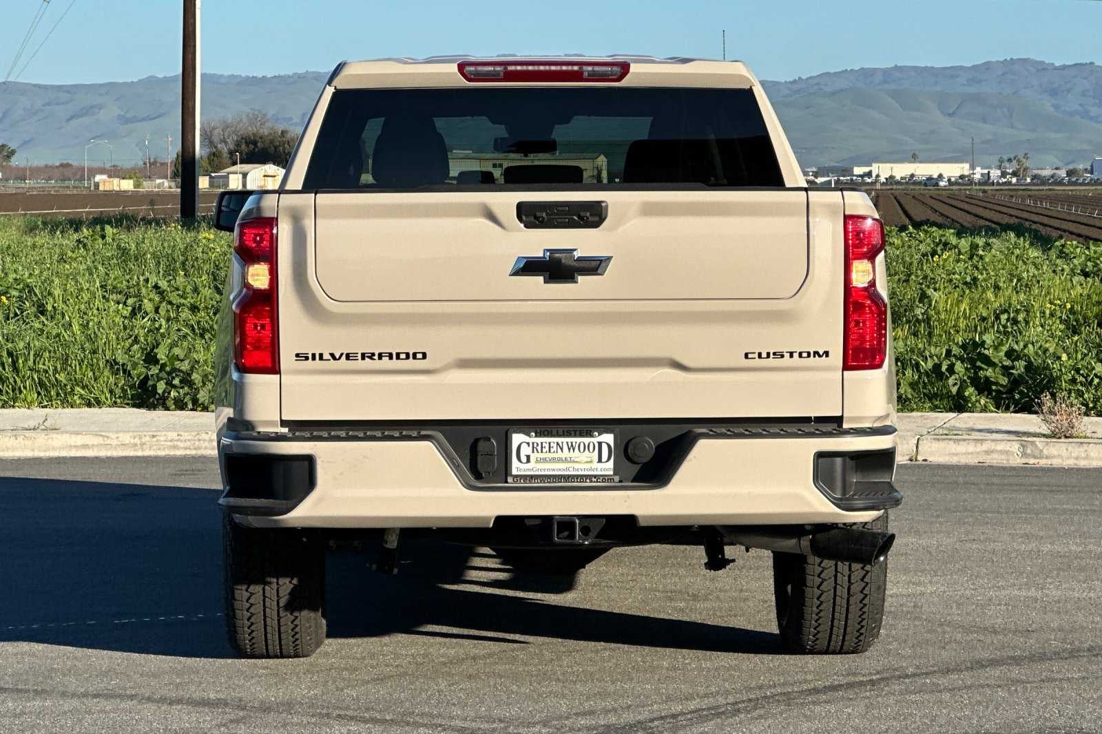 2026 Chevrolet Silverado 1500 Custom