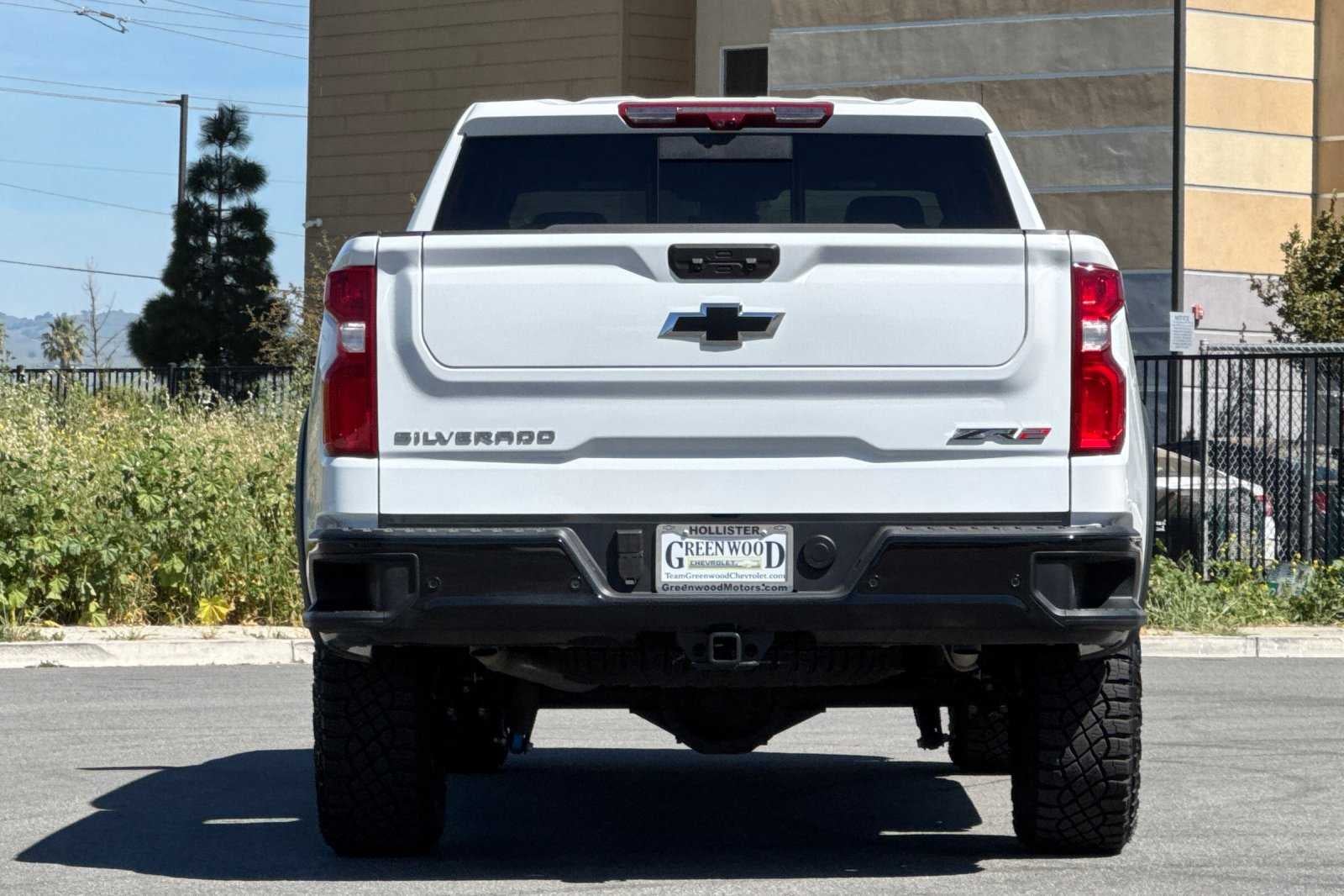 2026 Chevrolet Silverado 1500 ZR2