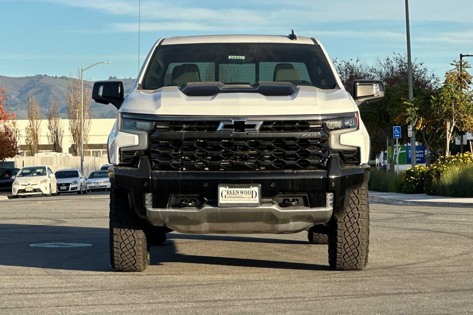 2026 Chevrolet Silverado 1500 ZR2