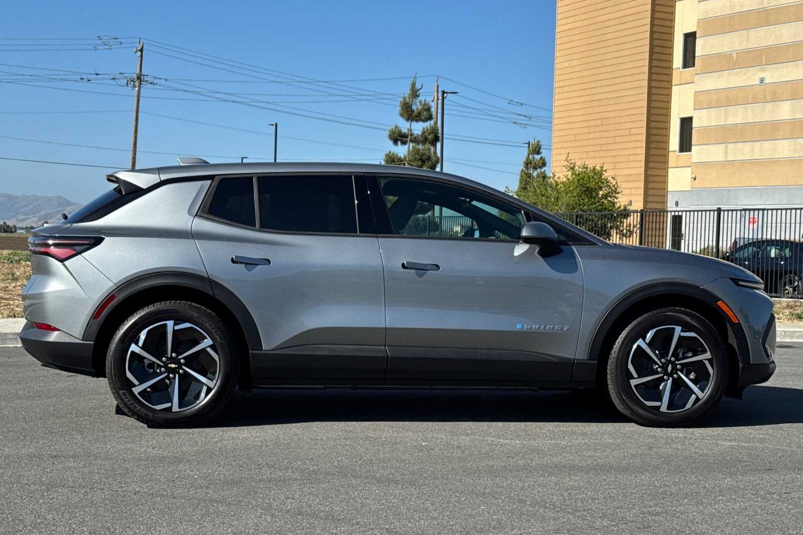 2026 Chevrolet Equinox EV LT