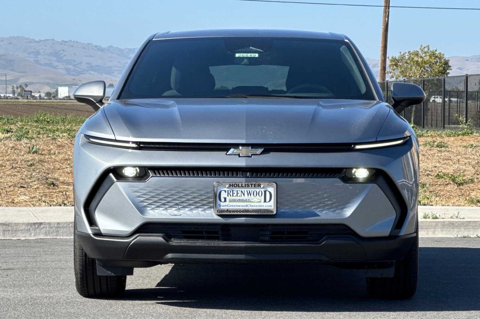 2026 Chevrolet Equinox EV LT