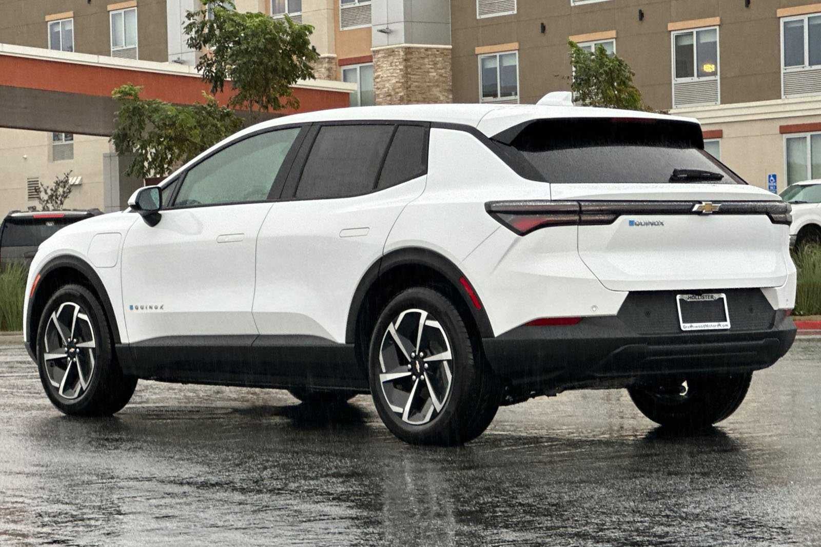 2026 Chevrolet Equinox EV LT