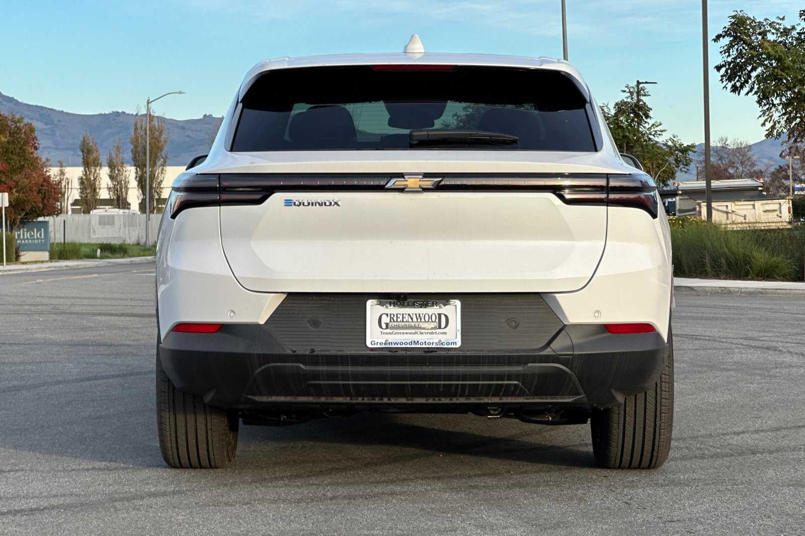 2026 Chevrolet Equinox EV LT