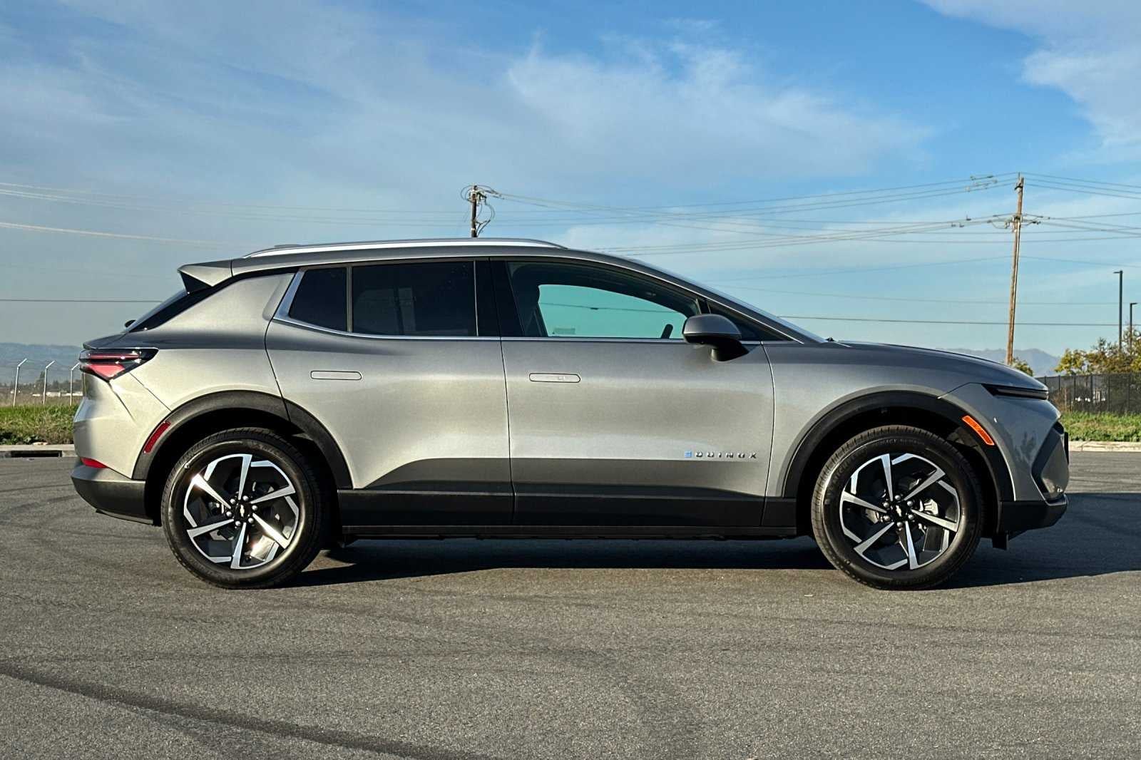 2026 Chevrolet Equinox EV LT