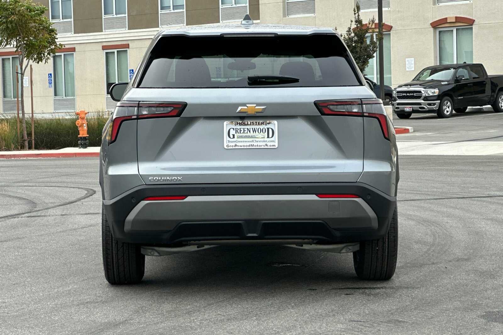 2027 Chevrolet Equinox LT