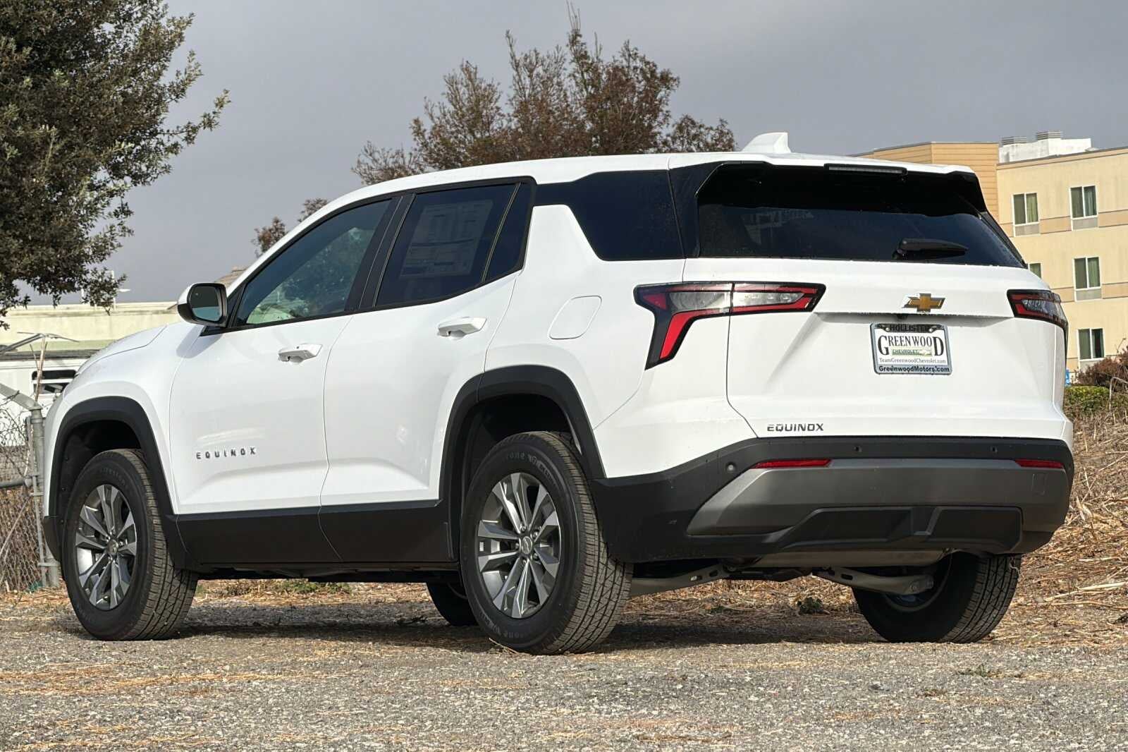 2027 Chevrolet Equinox LT