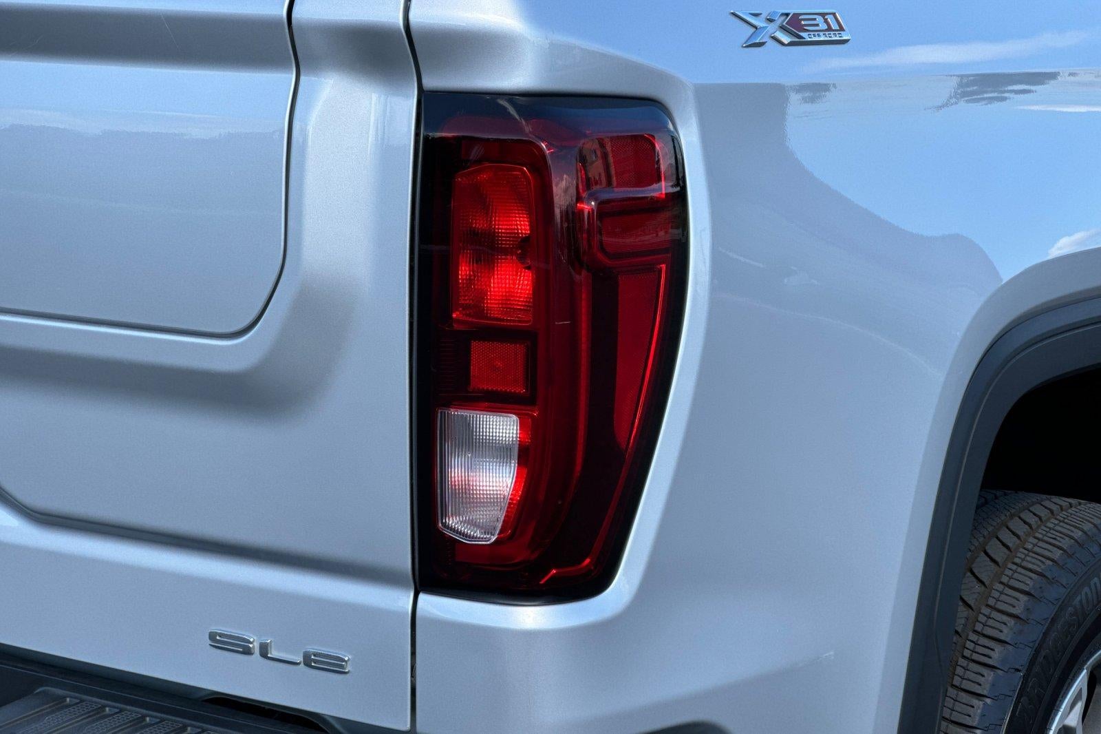 2021 GMC Sierra 1500 SLE