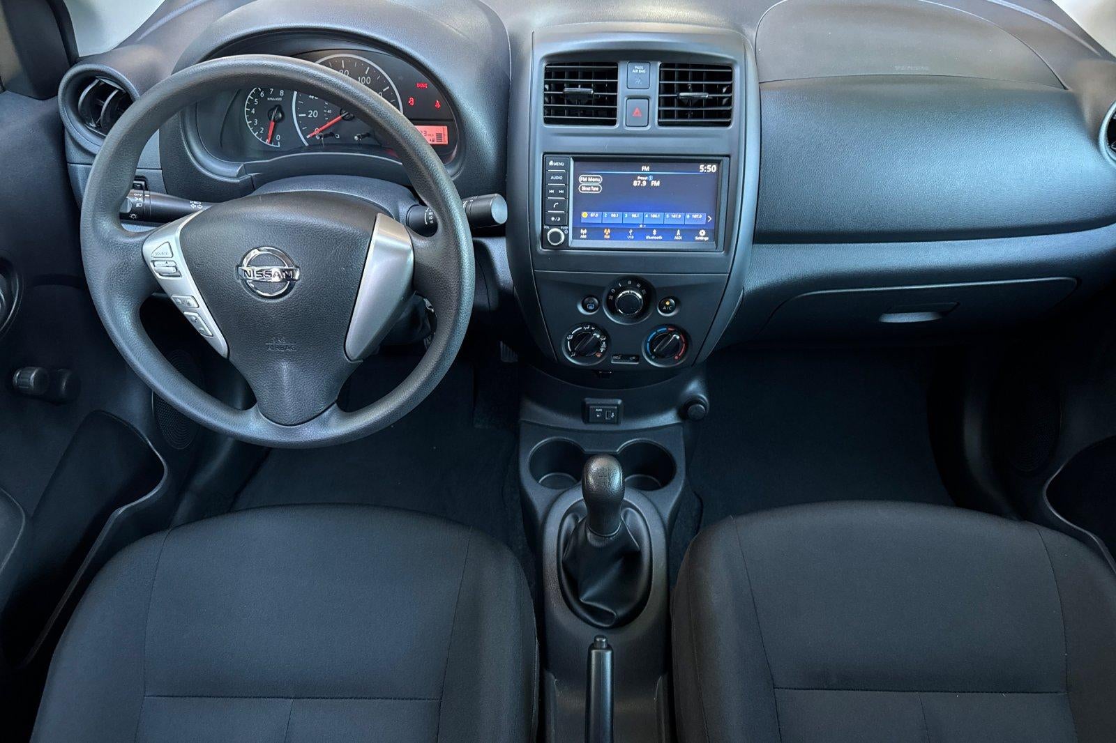 2019 Nissan Versa 1.6 S