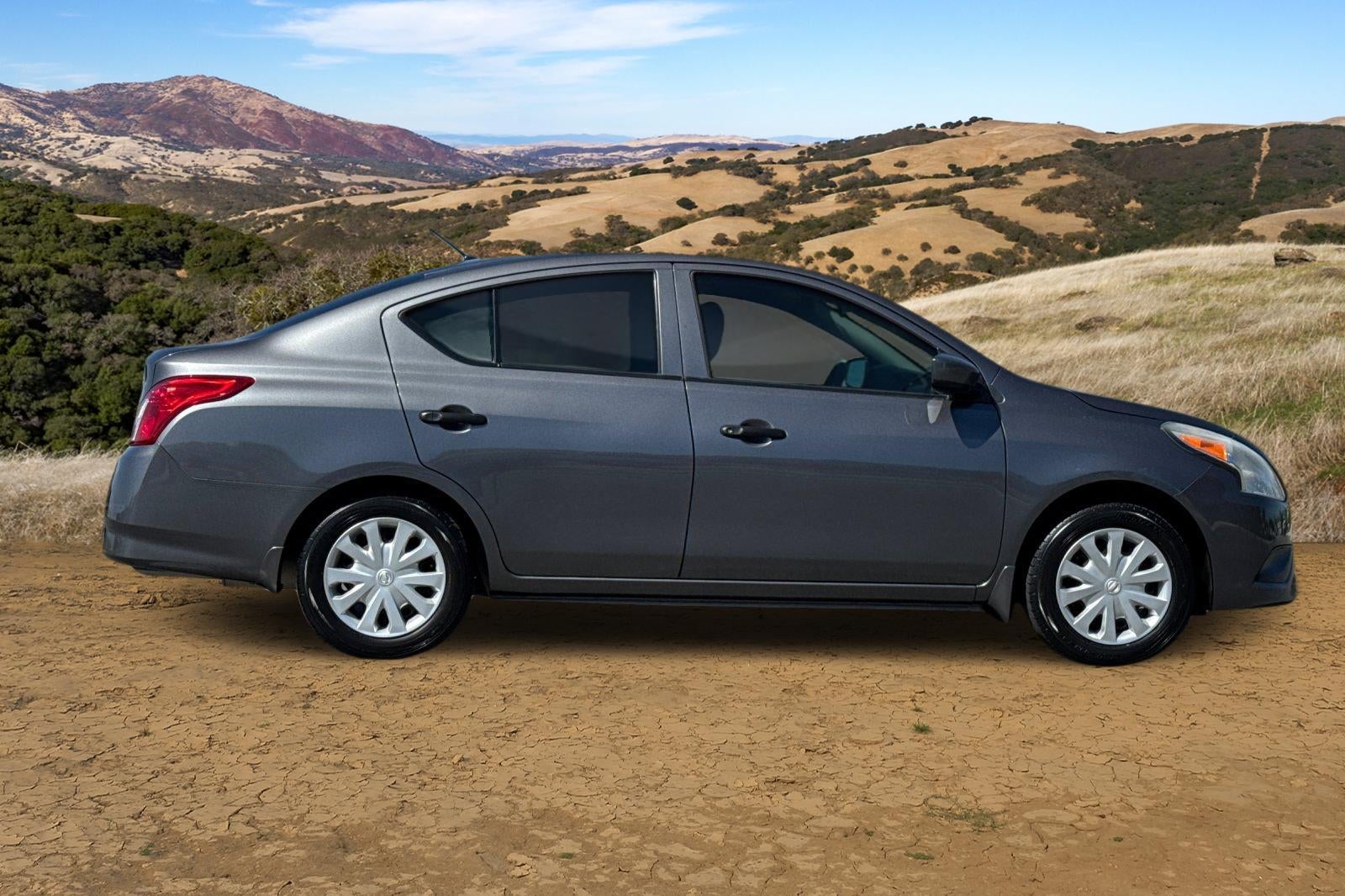 2019 Nissan Versa 1.6 S