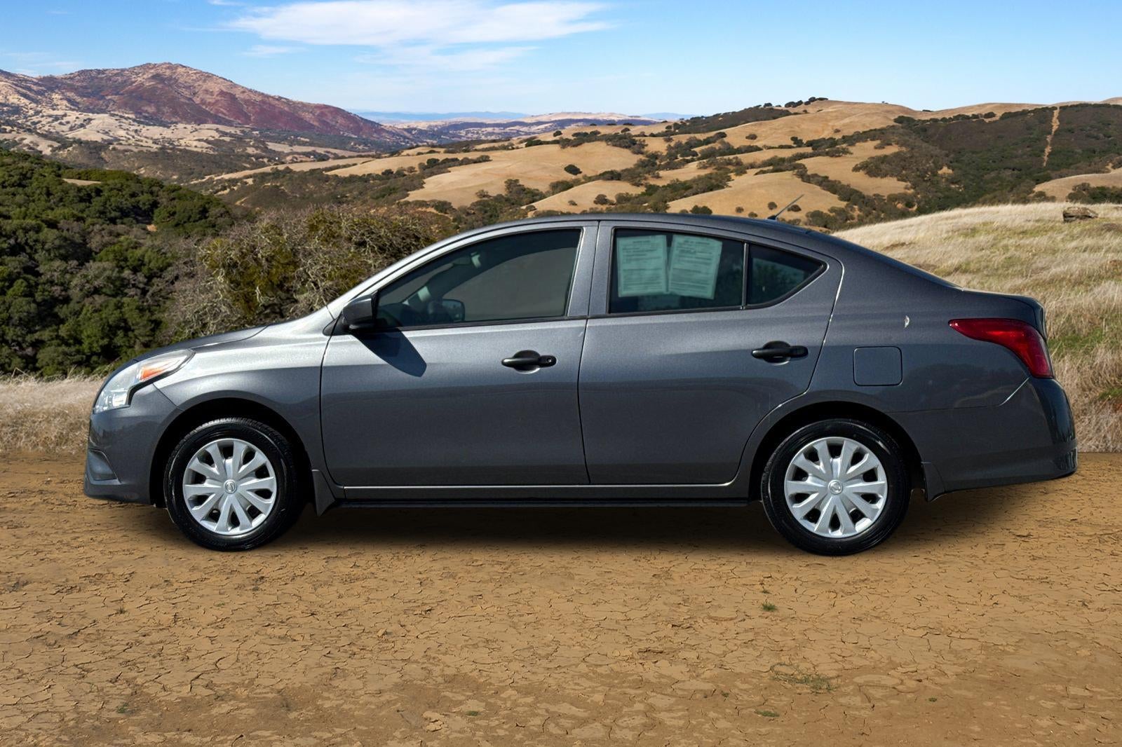 2019 Nissan Versa 1.6 S