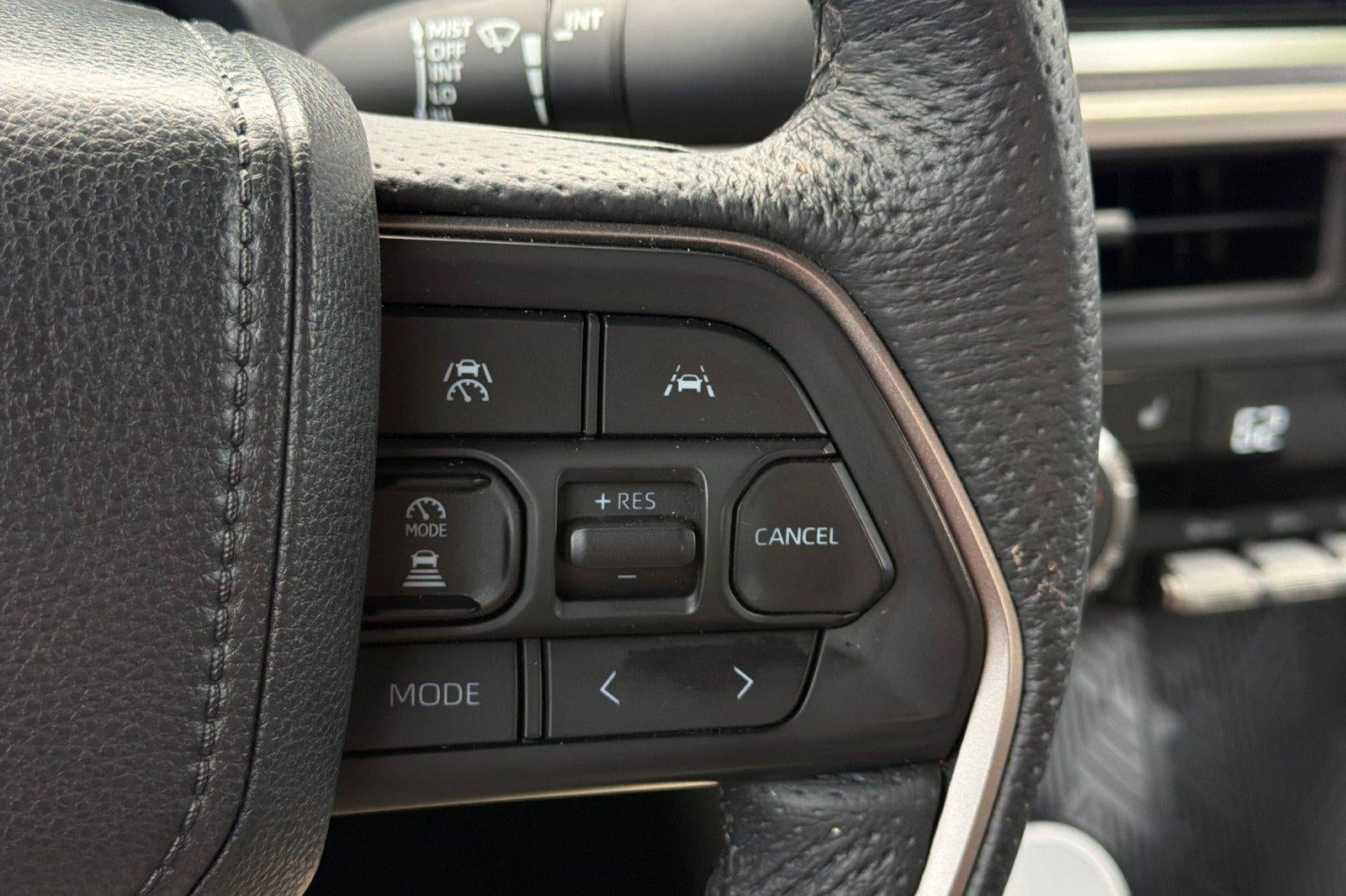 2025 Toyota Tacoma Hybrid TRD Sport 4WD
