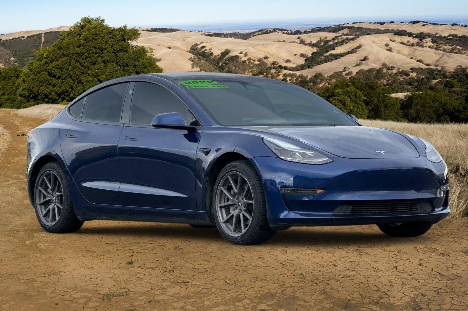 Used 2022 Tesla Model 3 Long Range with VIN 5YJ3E1EB5NF138964 for sale in Hollister, CA