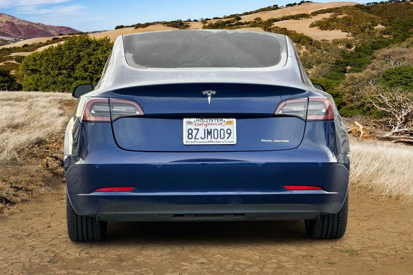 2022 Tesla Model 3 Long Range