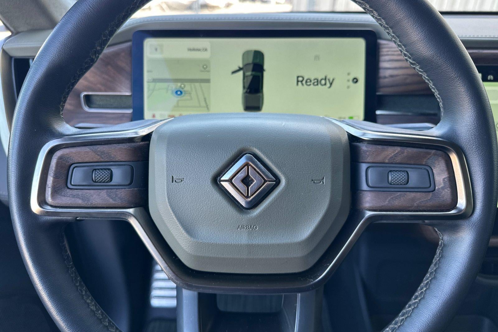 2022 RIVIAN R1T Adventure Package