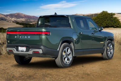 2022 RIVIAN R1T Adventure Package