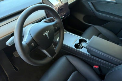 2024 Tesla Model Y Base
