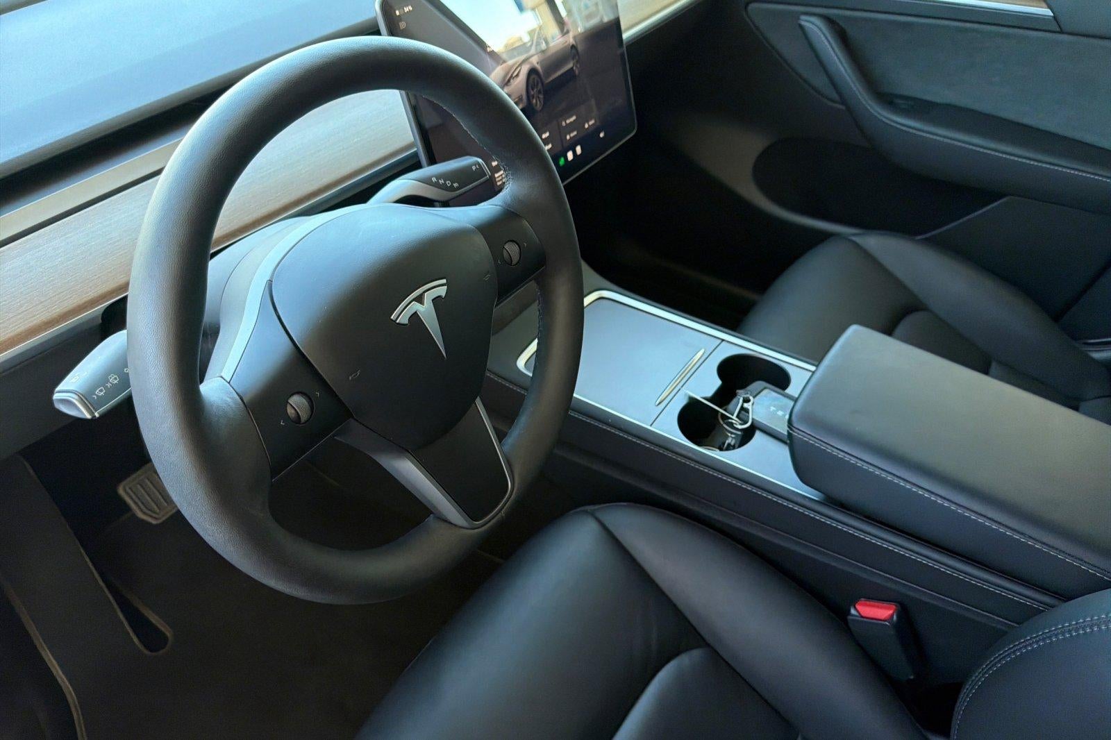 2024 Tesla Model Y Base