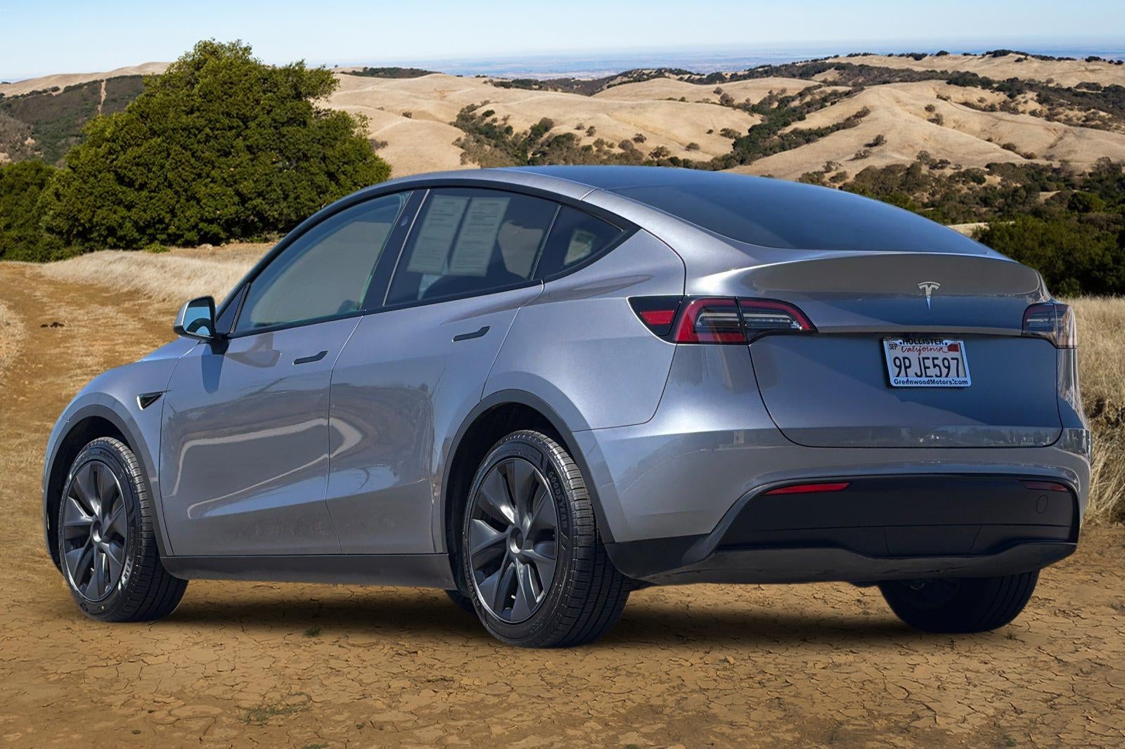 2024 Tesla Model Y Base