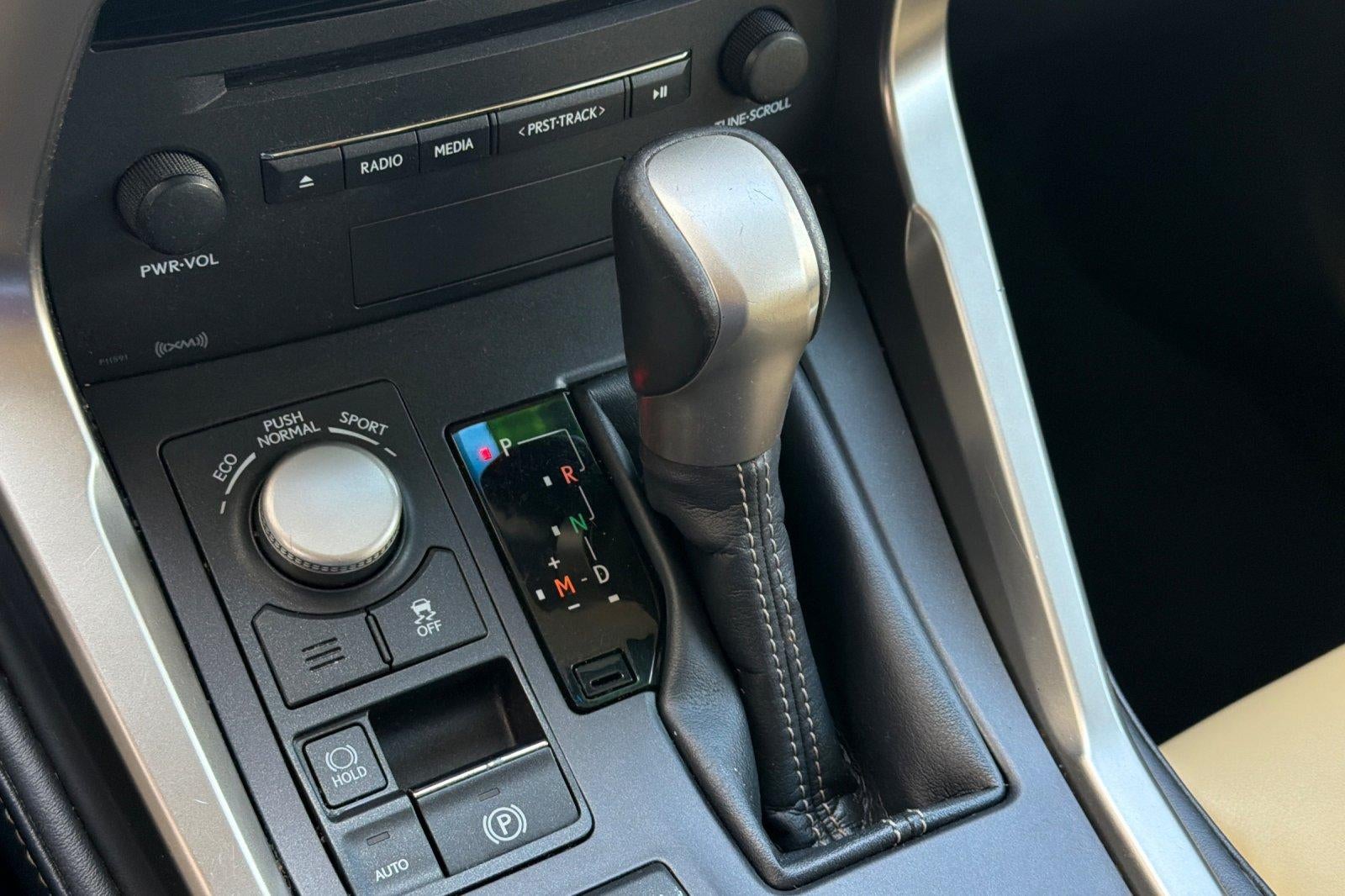 2017 Lexus NX 200t 