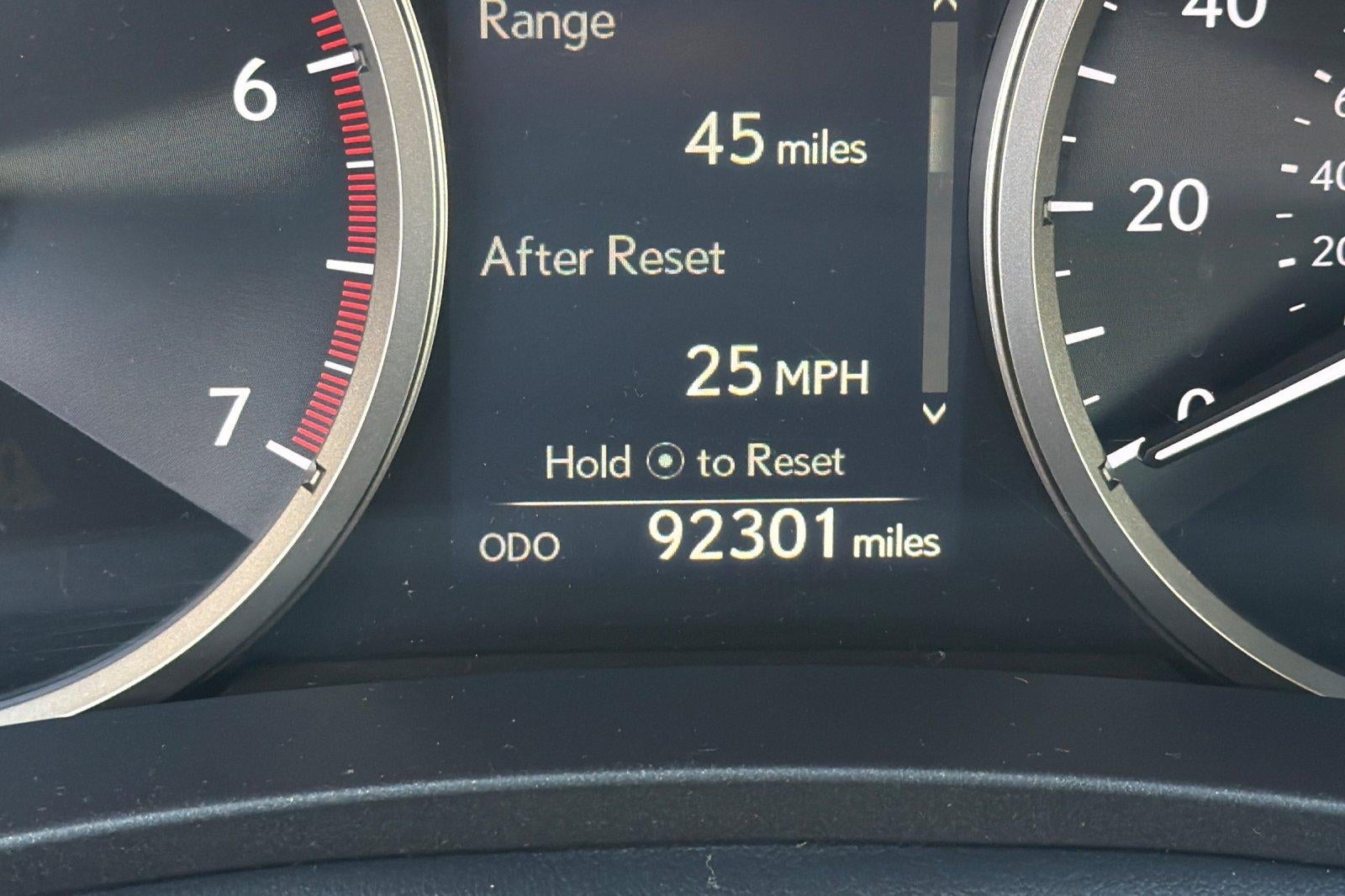 2017 Lexus NX 200t 