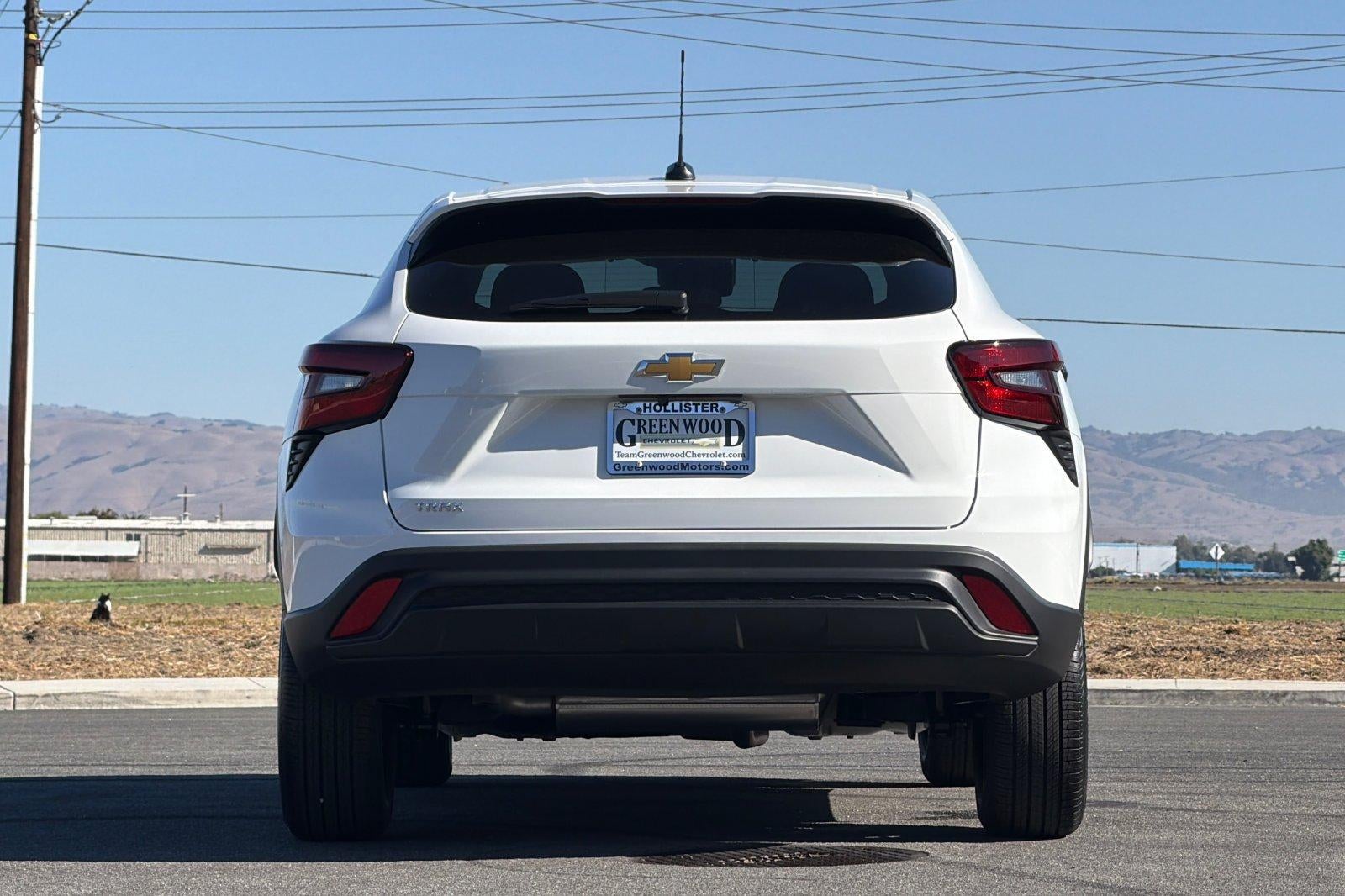 2026 Chevrolet Trax LS