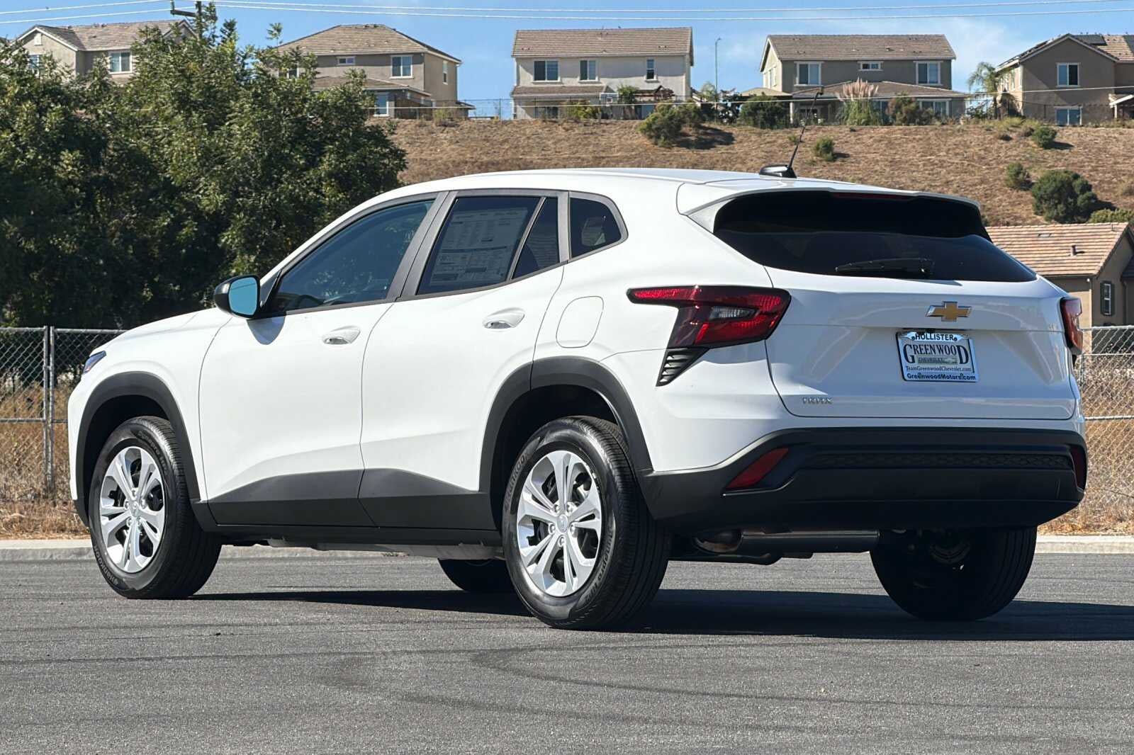2026 Chevrolet Trax LS