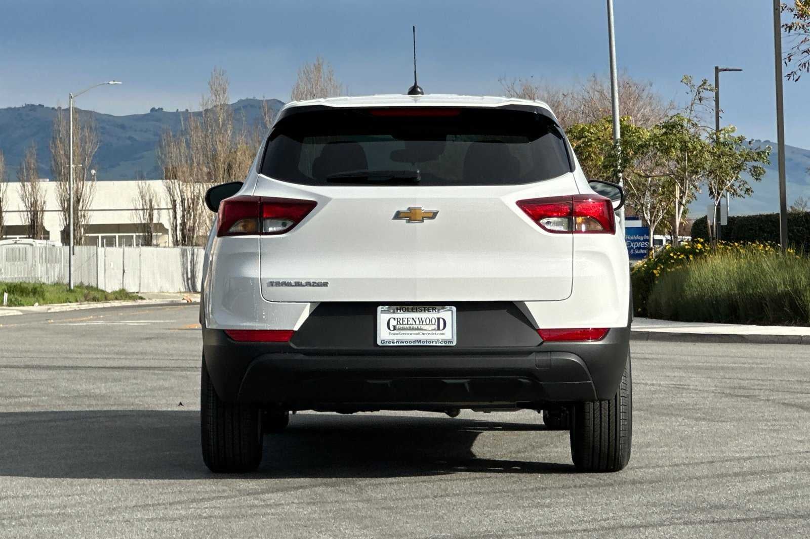 2026 Chevrolet Trailblazer LS