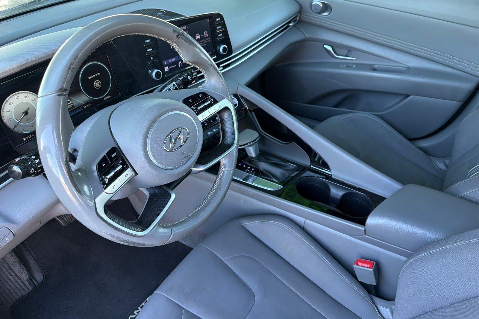 2022 Hyundai Elantra SEL